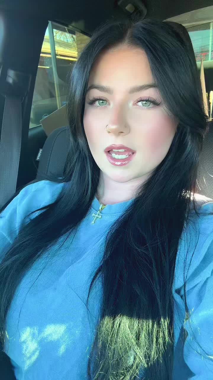 @𝒟𝕖𝑙ᥲηᥲ 🖤