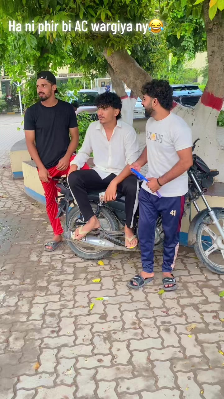 @Talha SaNdHu🥇