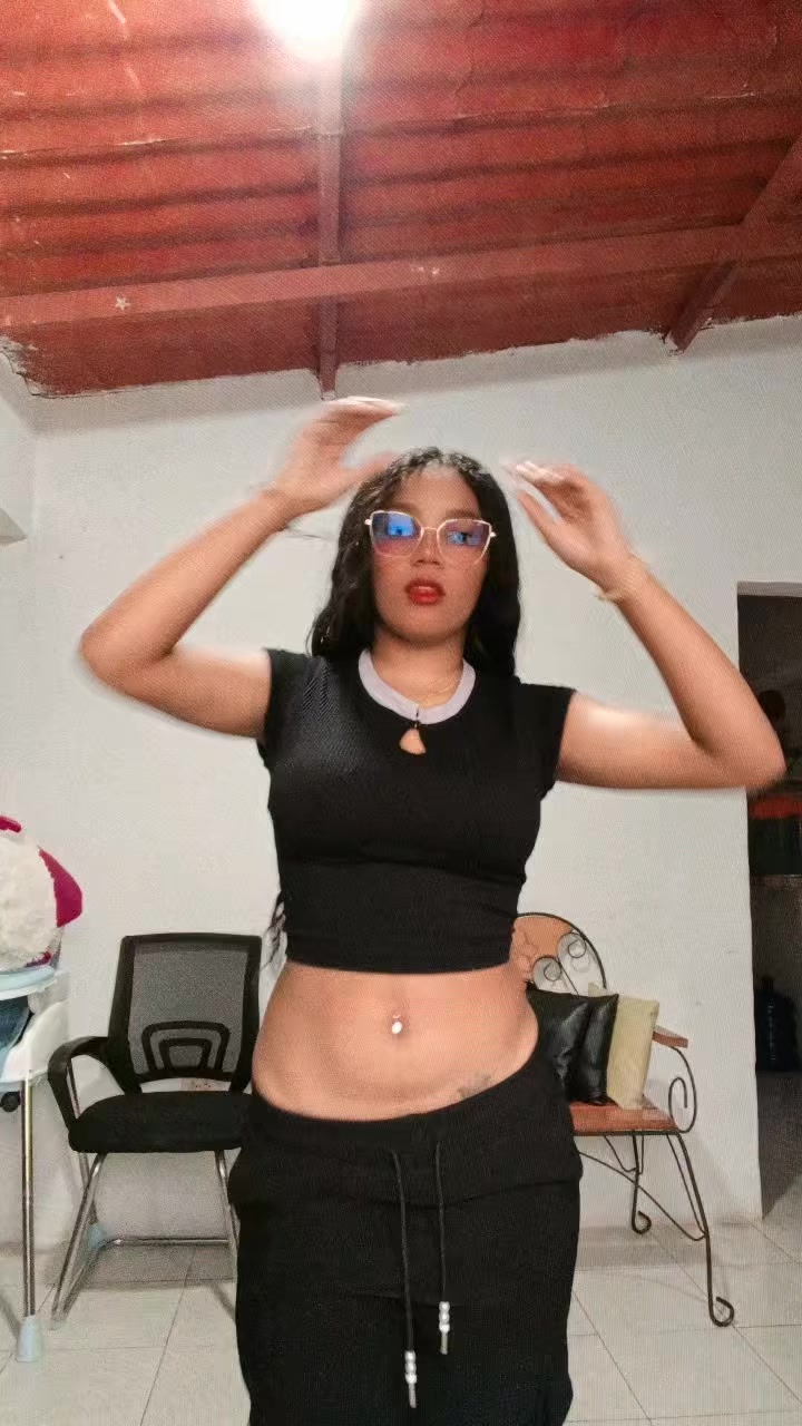 @Daniii🩷