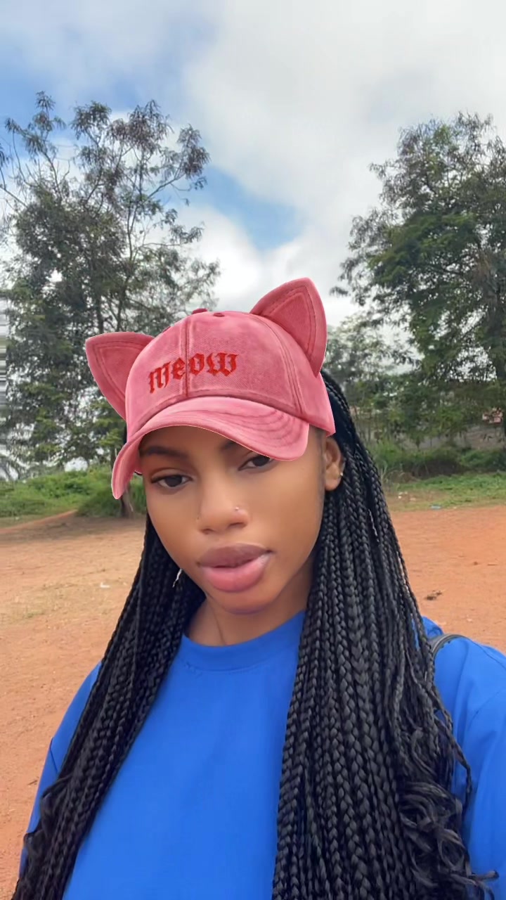 @Chloé.B🇨🇩