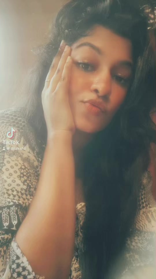 @Dilakshiiii 🤎