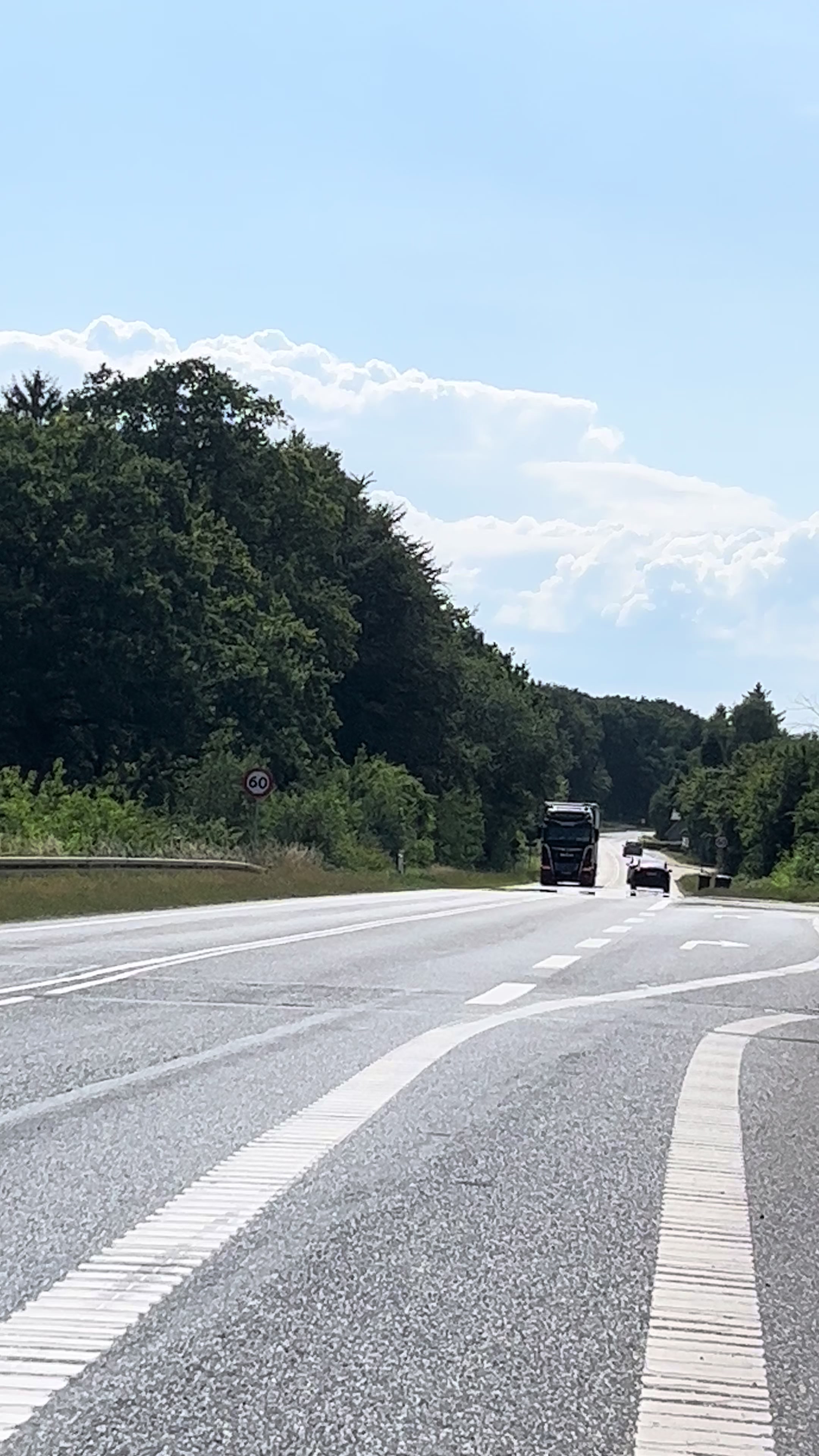 @GermanTruckspotter