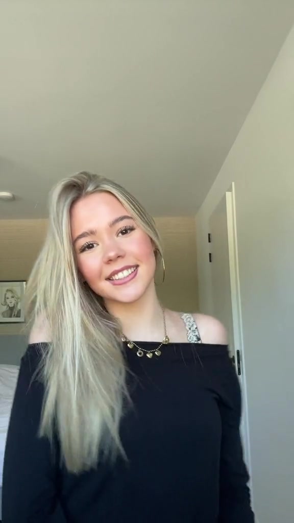@Vꨄ