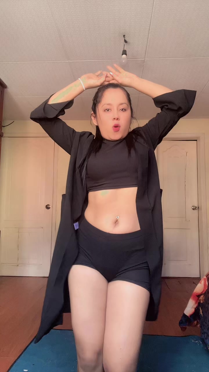 @Leydi