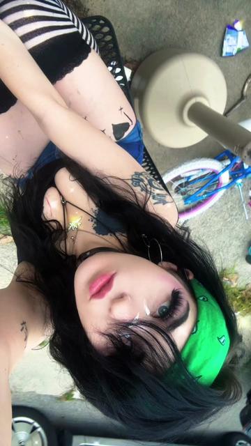 @Valley Moon🦋