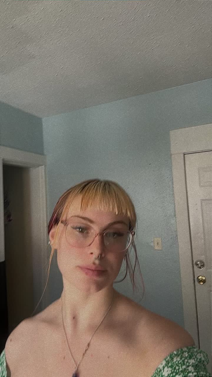 @Billie