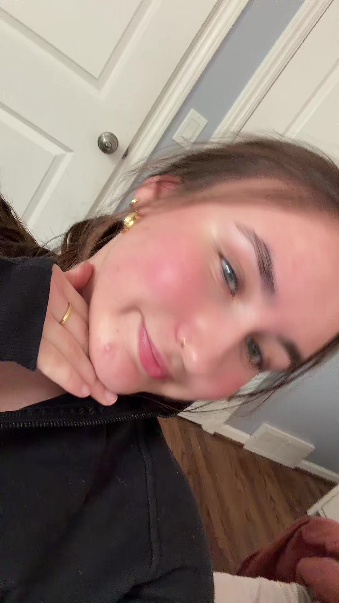 @laura