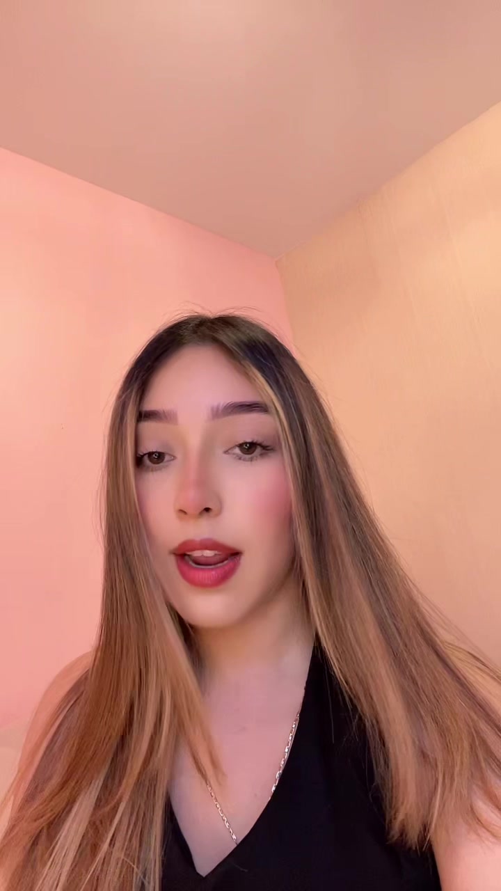 @Jehnni🌻