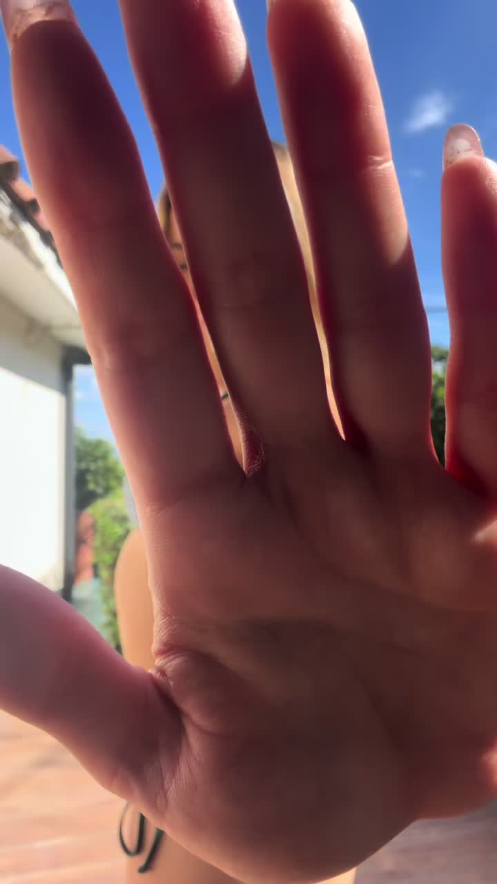 @nicolesimeonex