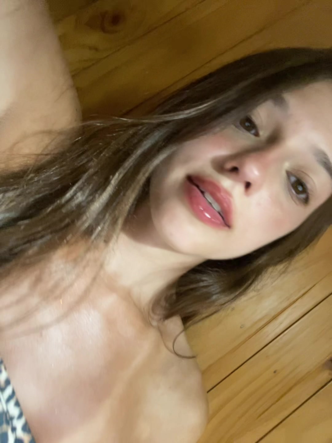 @__laraa