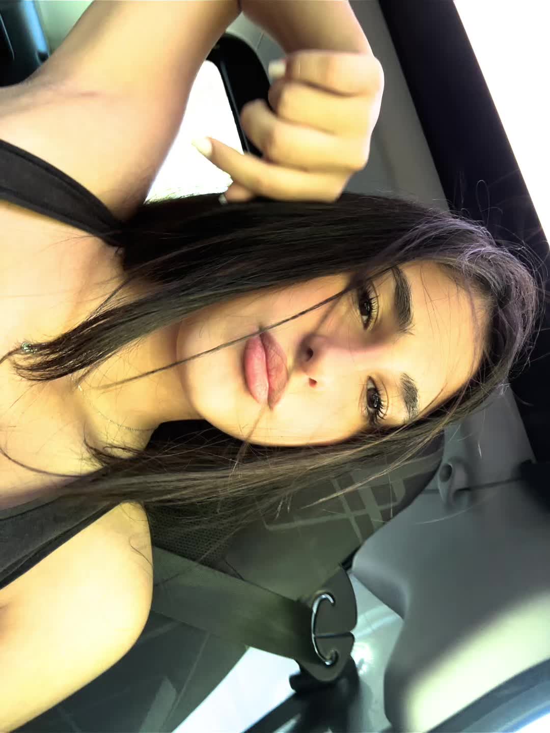 @Cloe🐆🍒💋