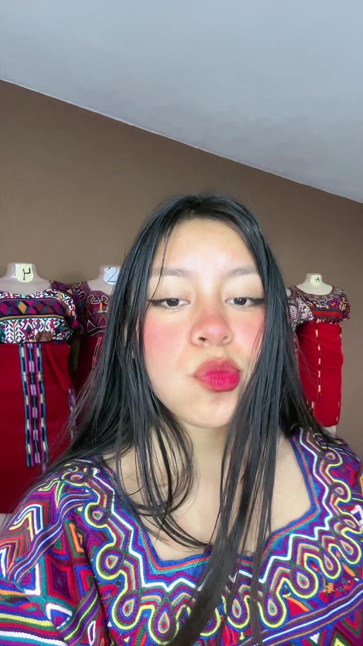 @vickyajqui11
