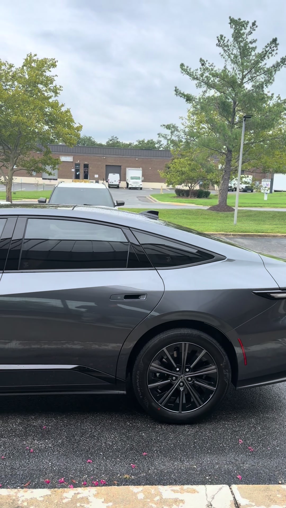 @Shadedarker_windowtinting