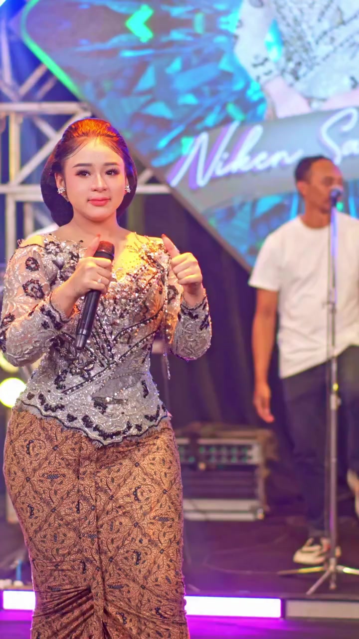 @hiburan warga+62