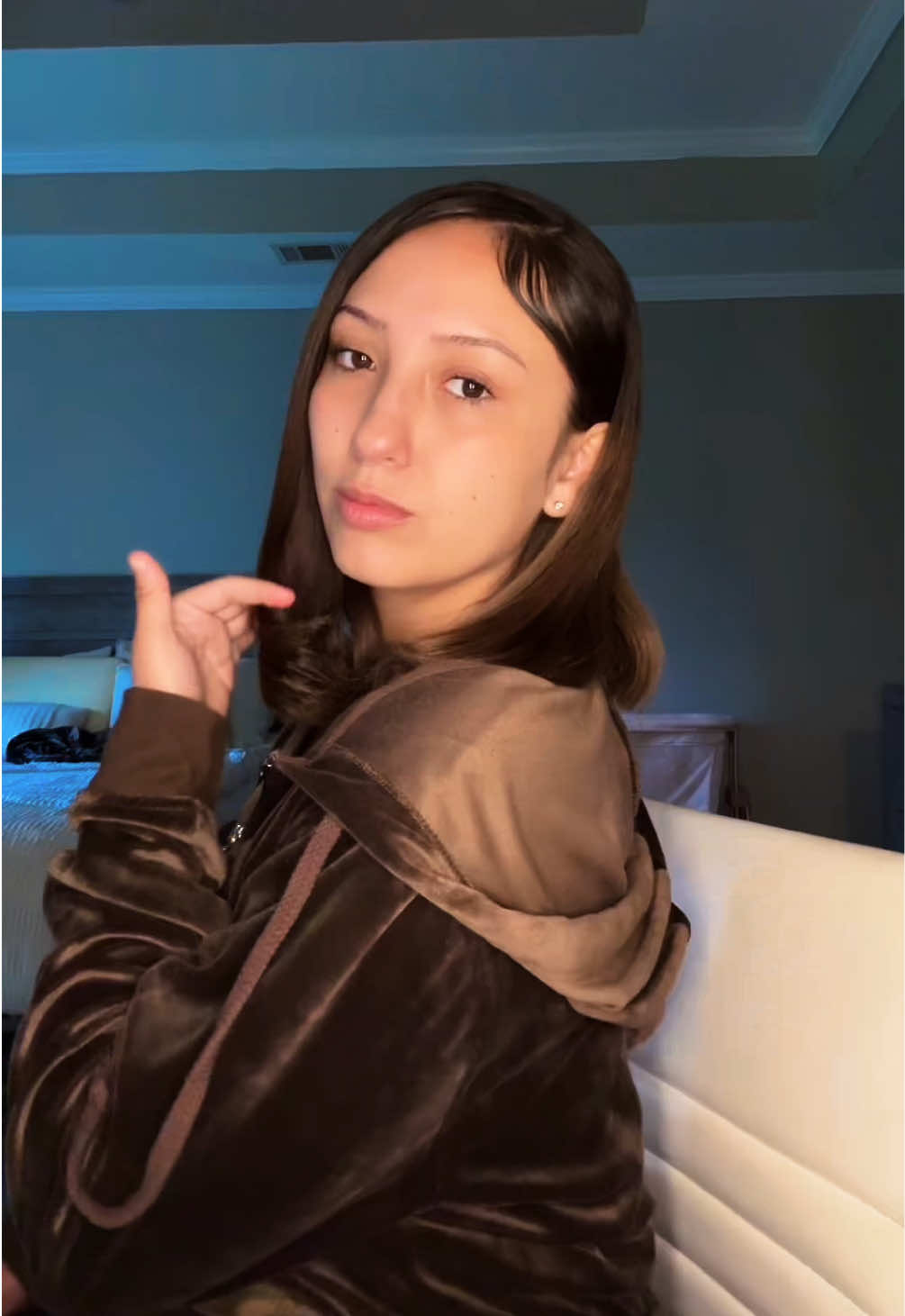 @𝓙𝓪𝔂𝓵𝓮𝓮♛