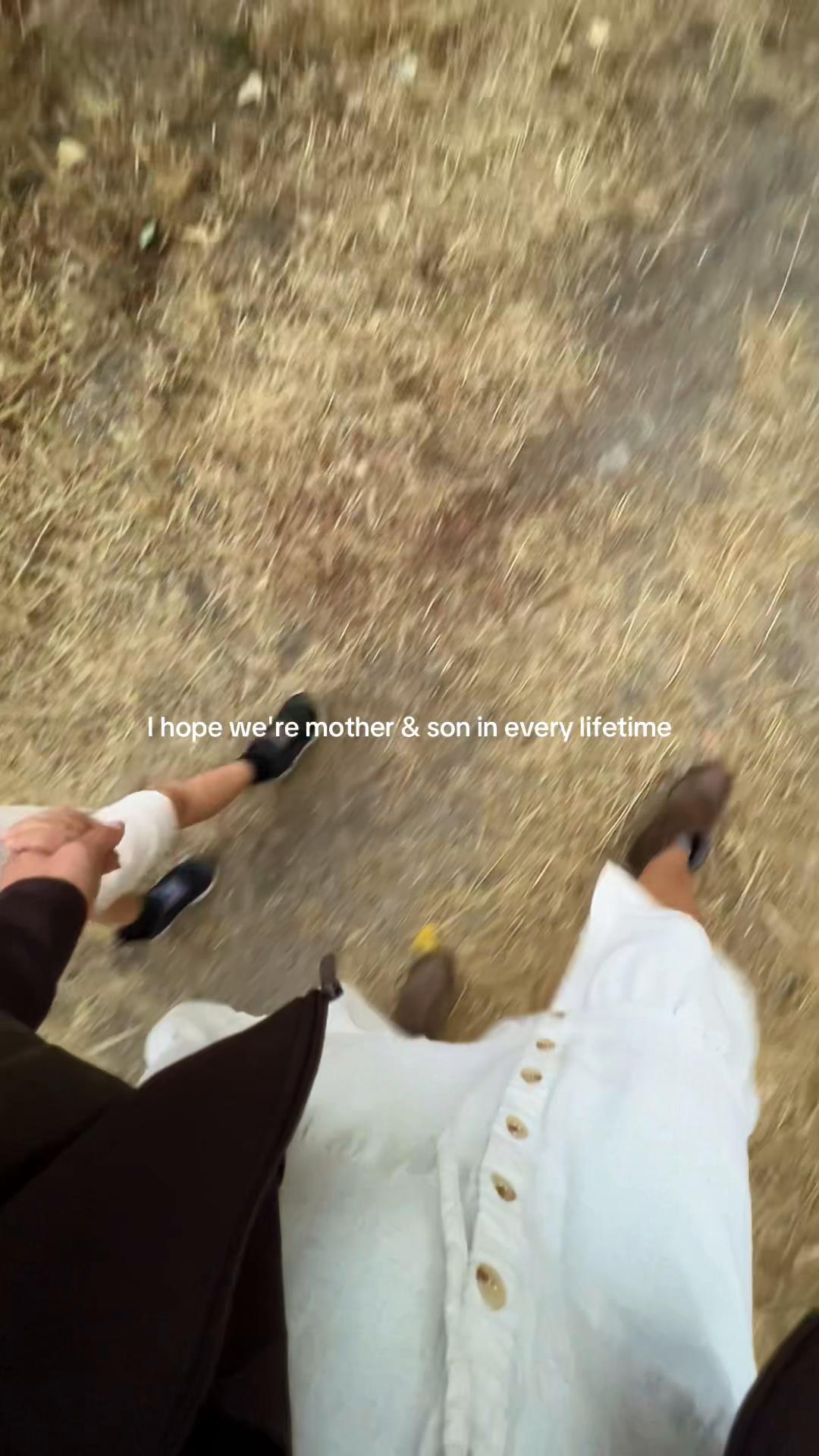 @dihanajones