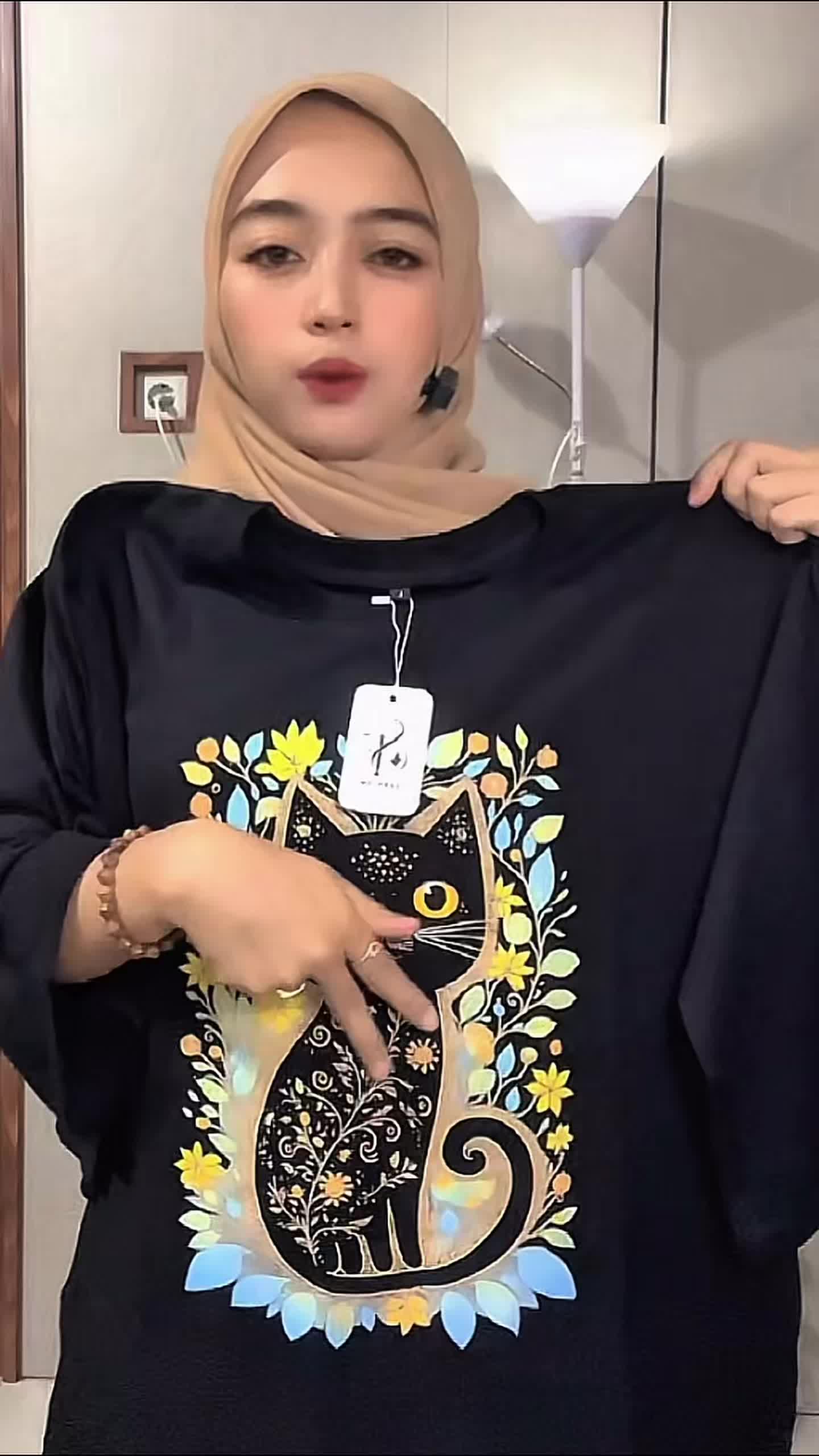 @nailakharisma4