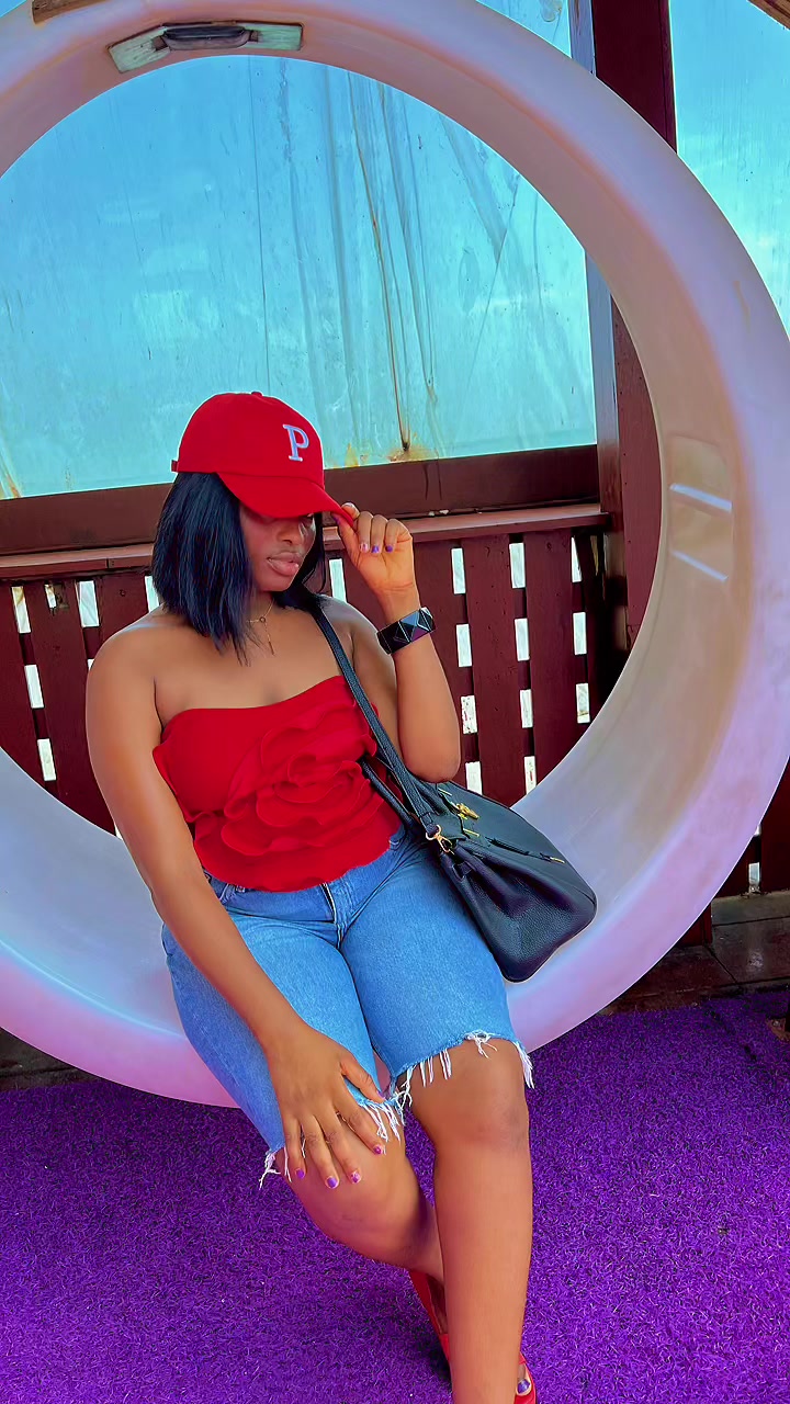 @CHERRY 🍒 🦋🇸🇱
