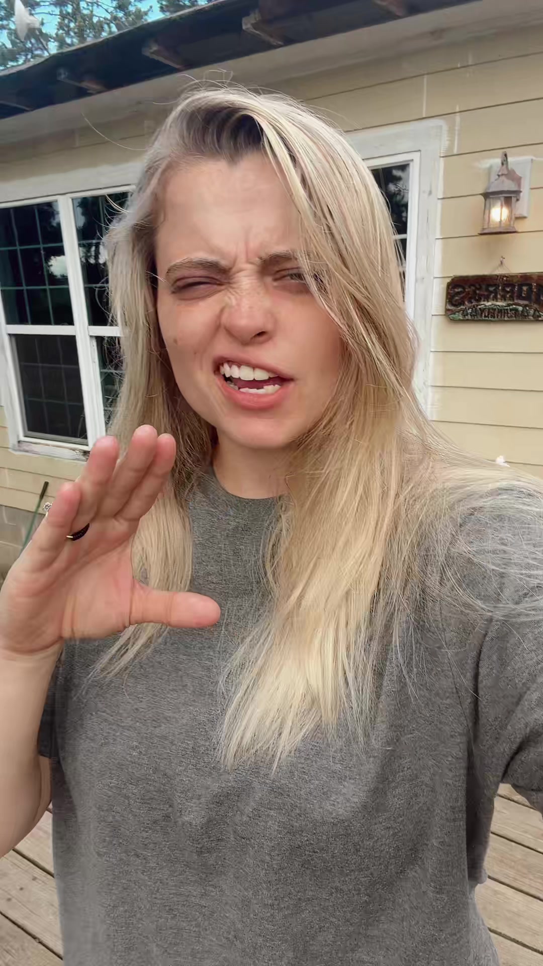 @Eventheskyishigh ☁️