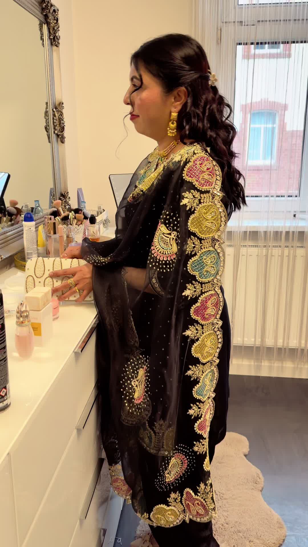 @Varinderjit Kaur