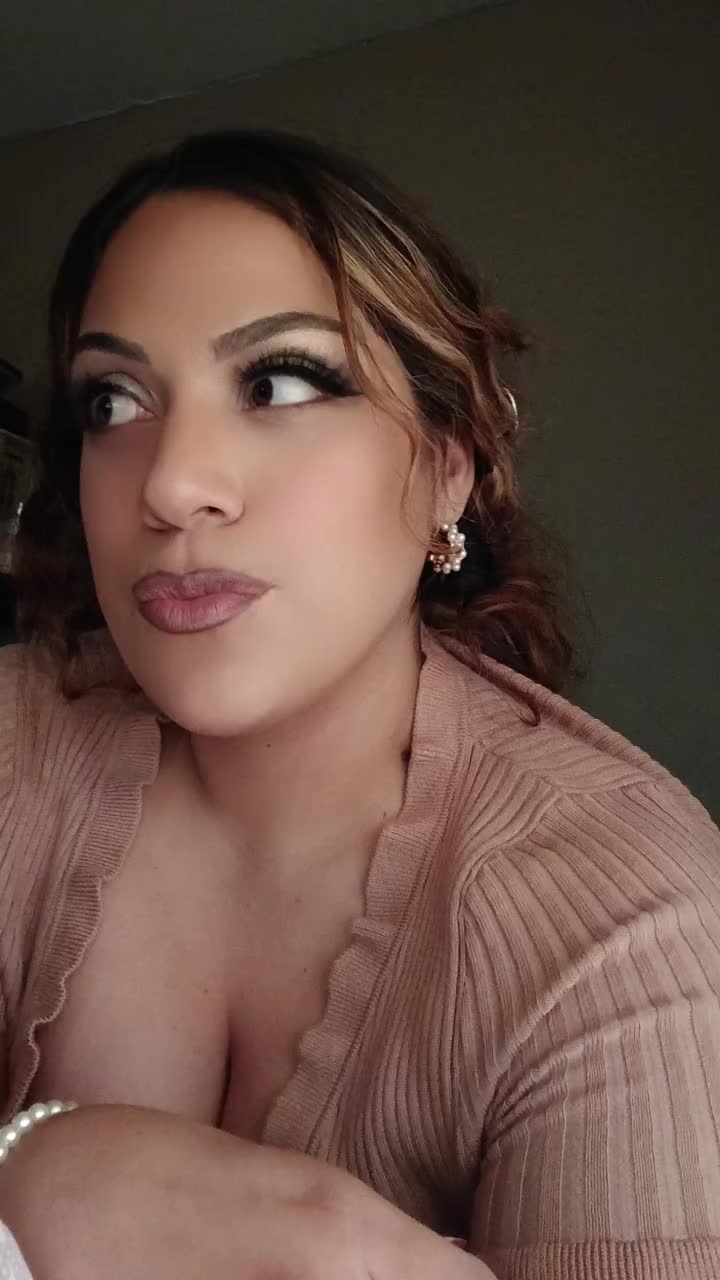 @Nadia Luna