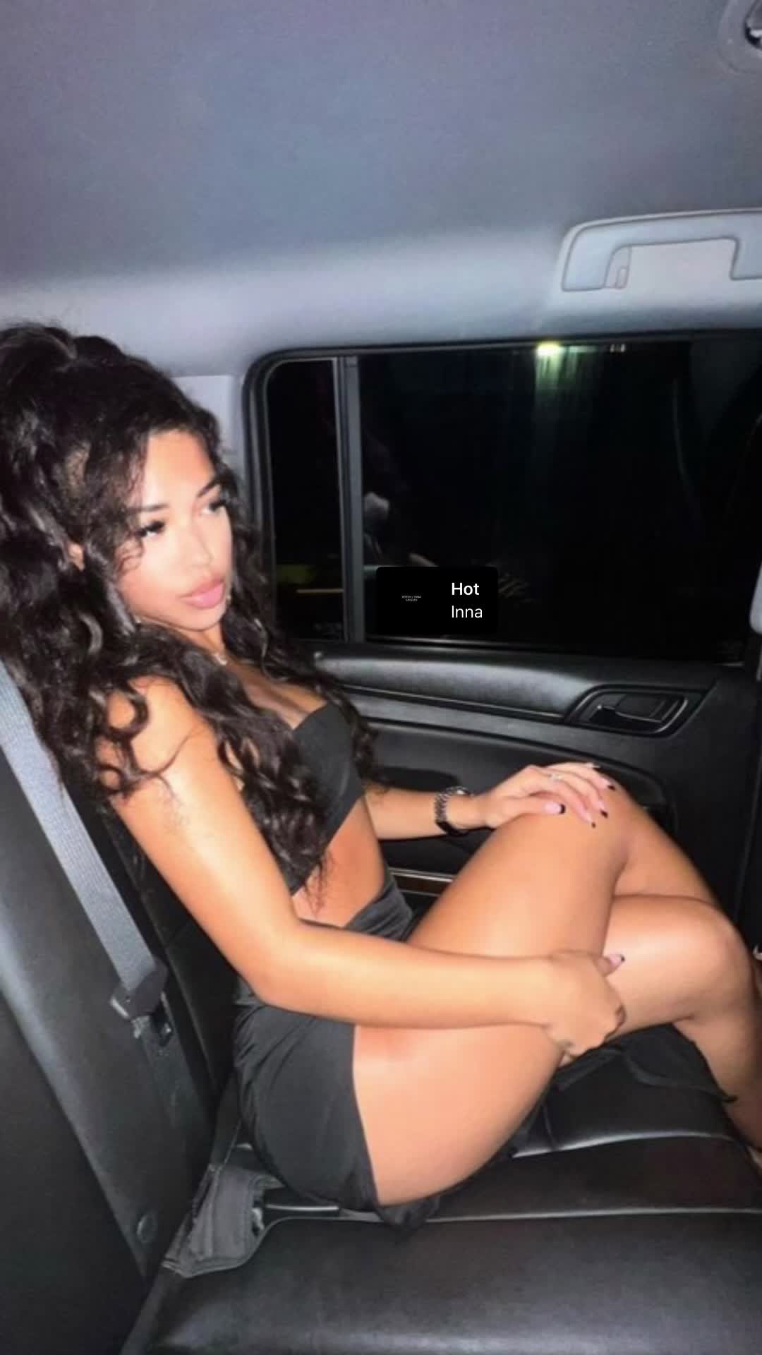 @glamresell5