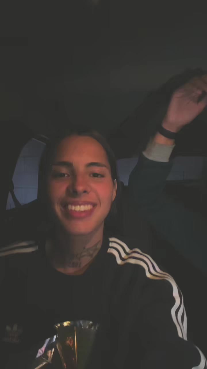 @Lu&iacute;za Skar