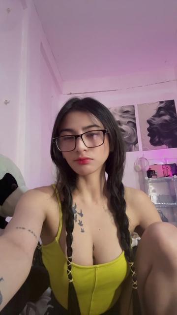 @_aikieya