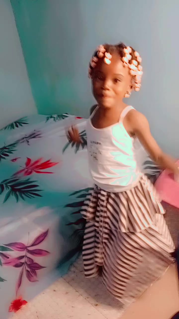 @Baby 💞 money🥰