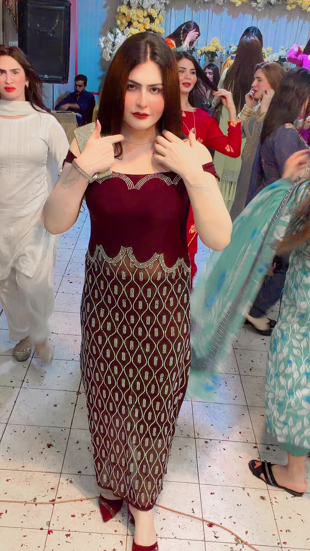 @Riya Khan34