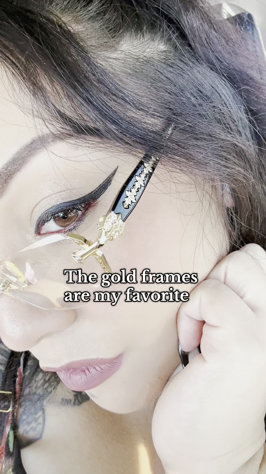 @insanedollface