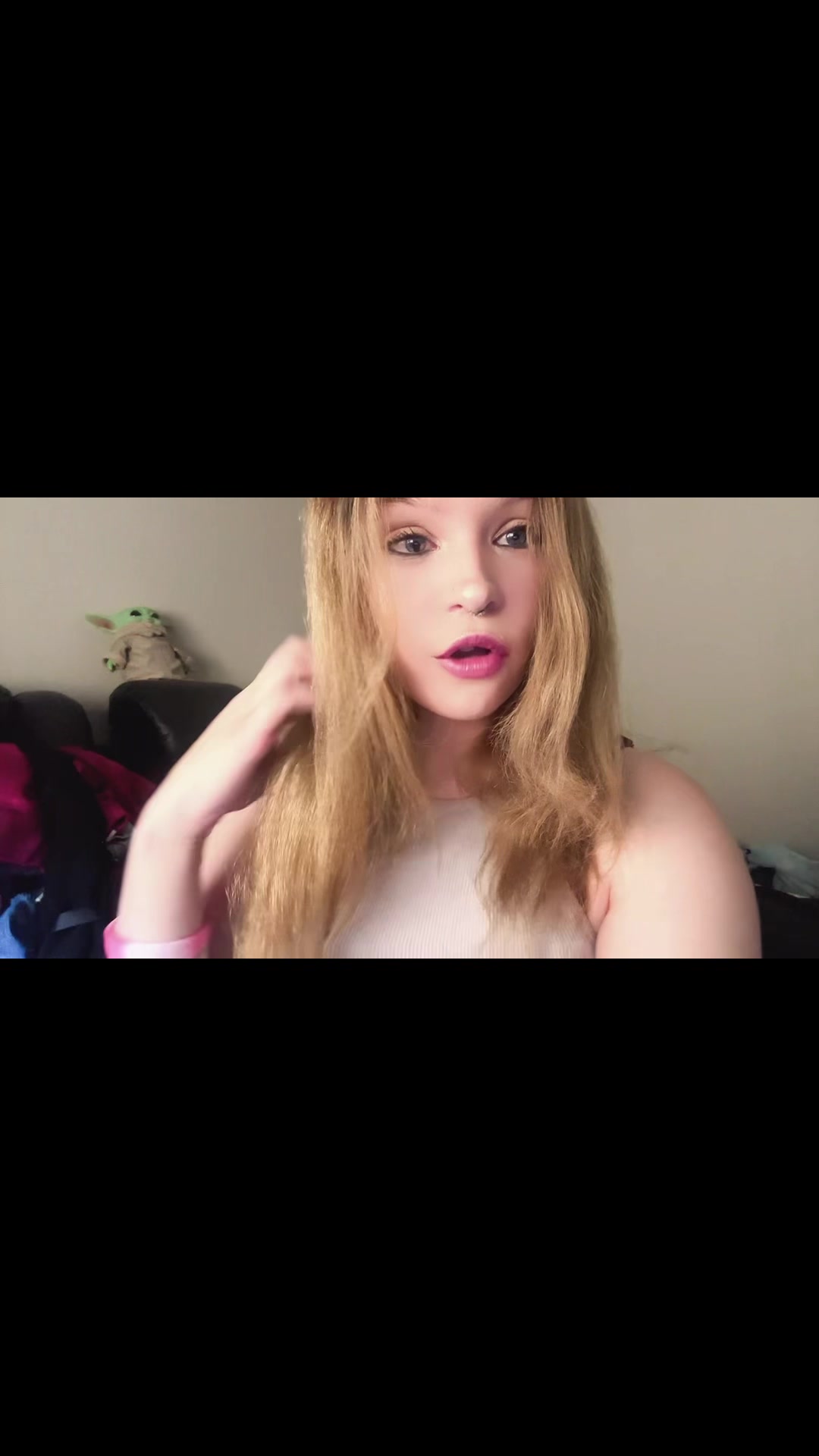 @Angel18