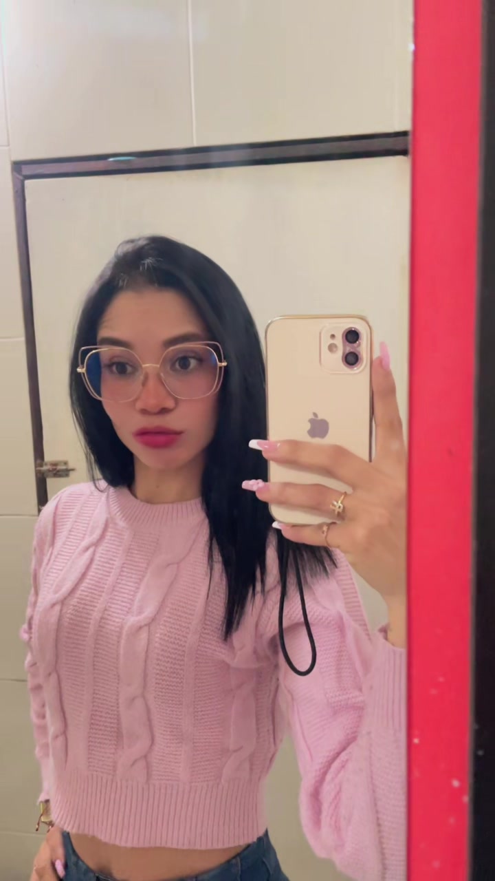 @Reina0206