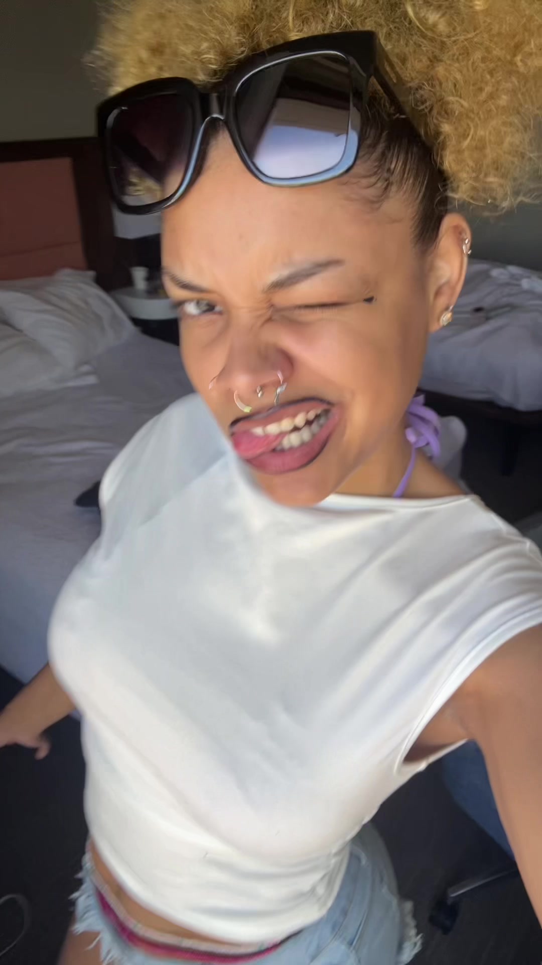 @_chaoticworldx