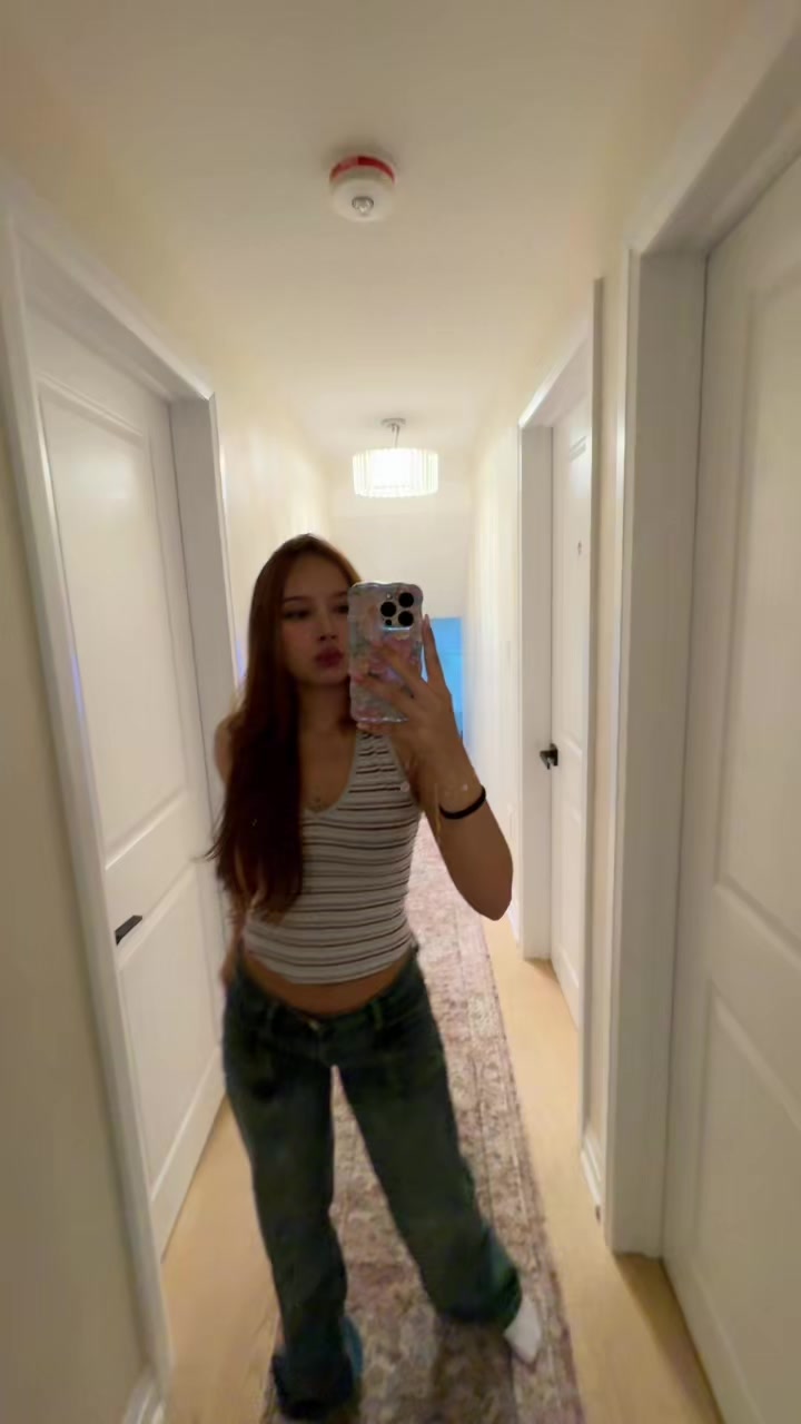 @𝑉𝑎𝑙𝑒𝑟𝑖𝑒 ʚଓ⋆
