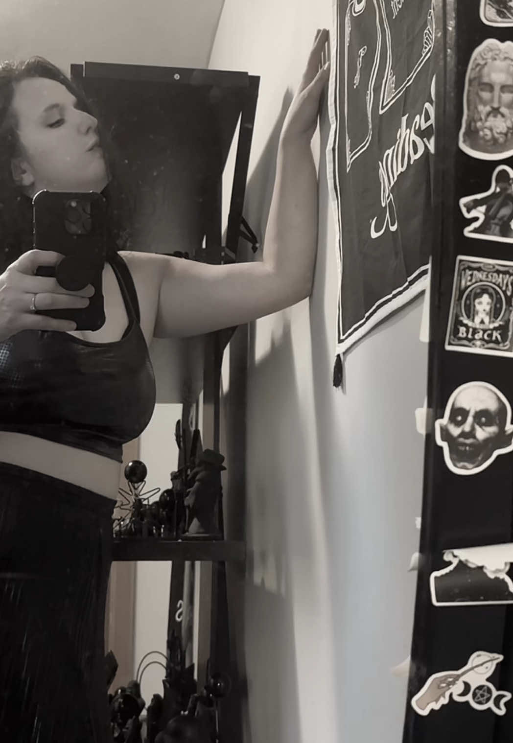 @GOTHICXIX