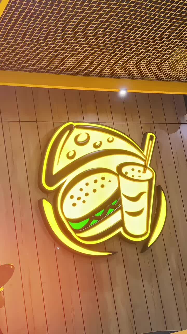 @WaقaS JaNii❤️
