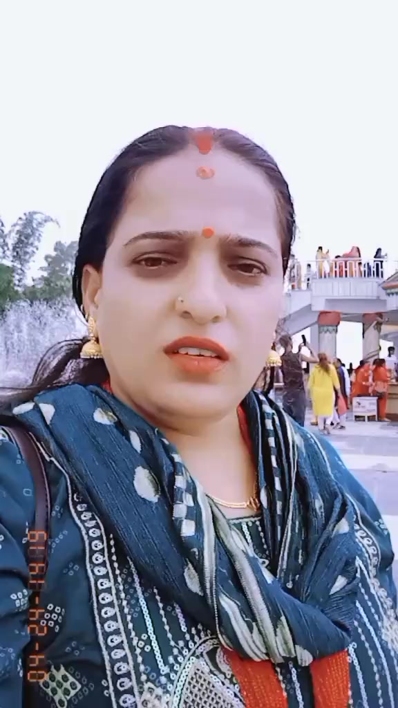 @सुमित्रा बास्तोला