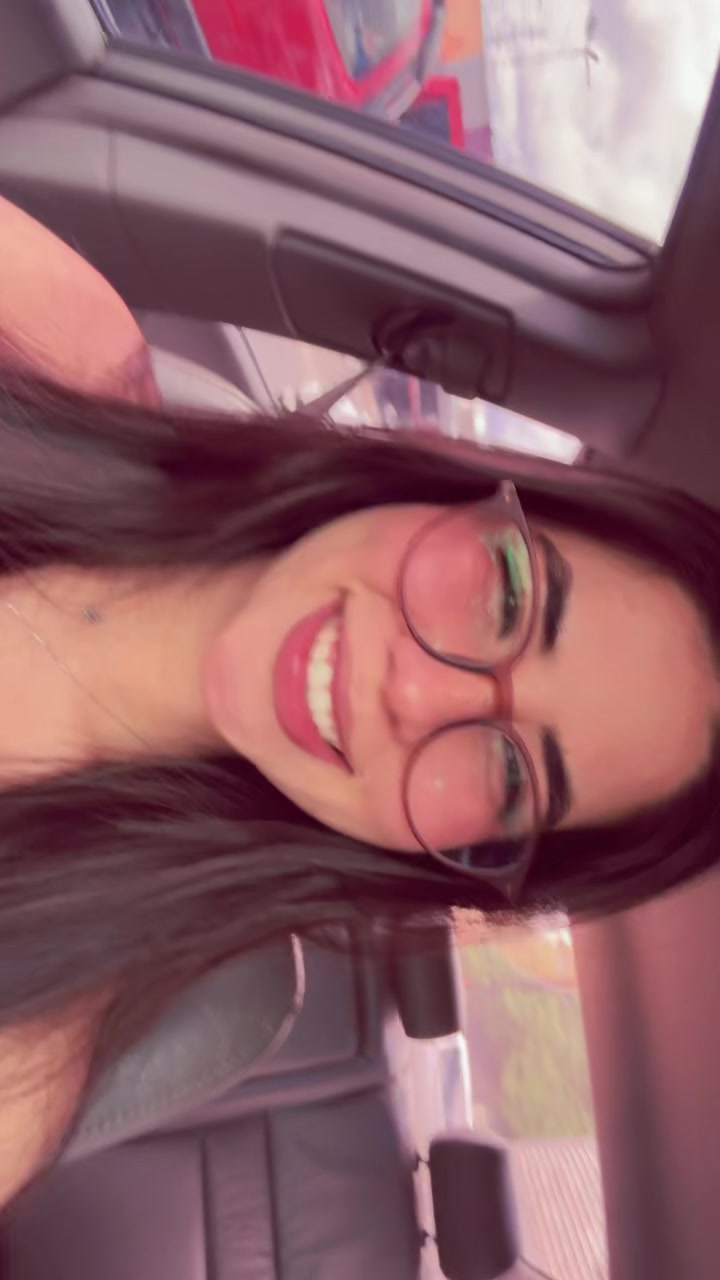 @livia mirella
