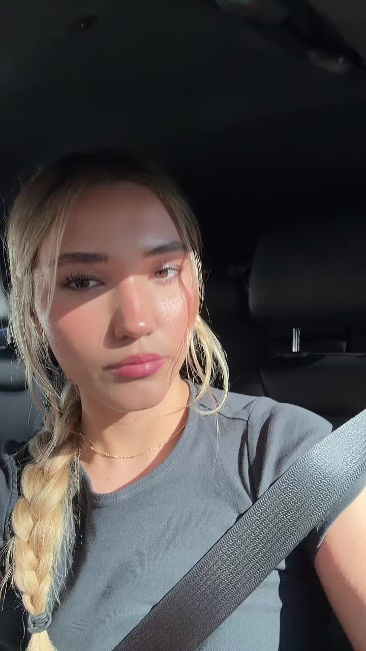 @katieeee