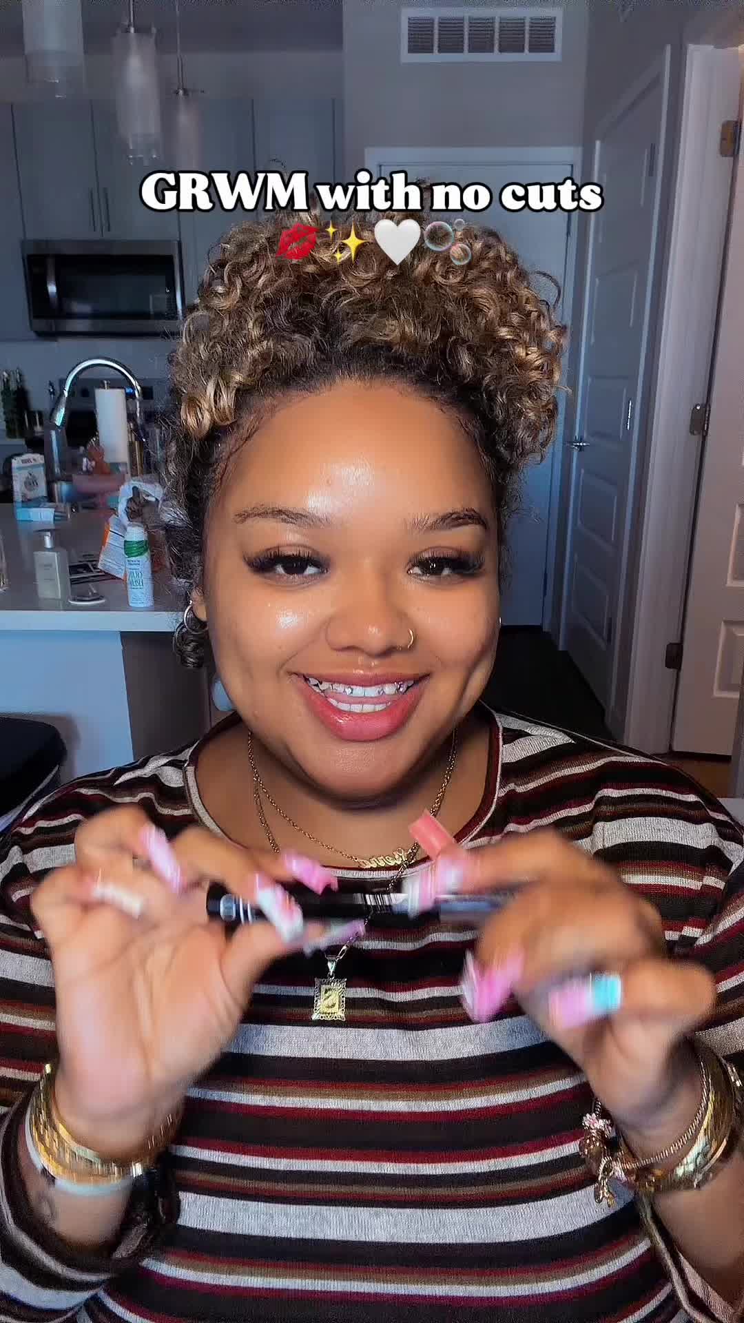 @Curlyheadsierra 💗