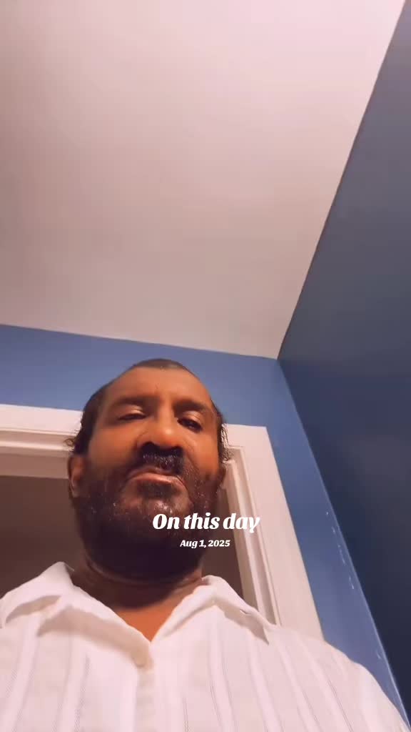 @Ronnie Walker