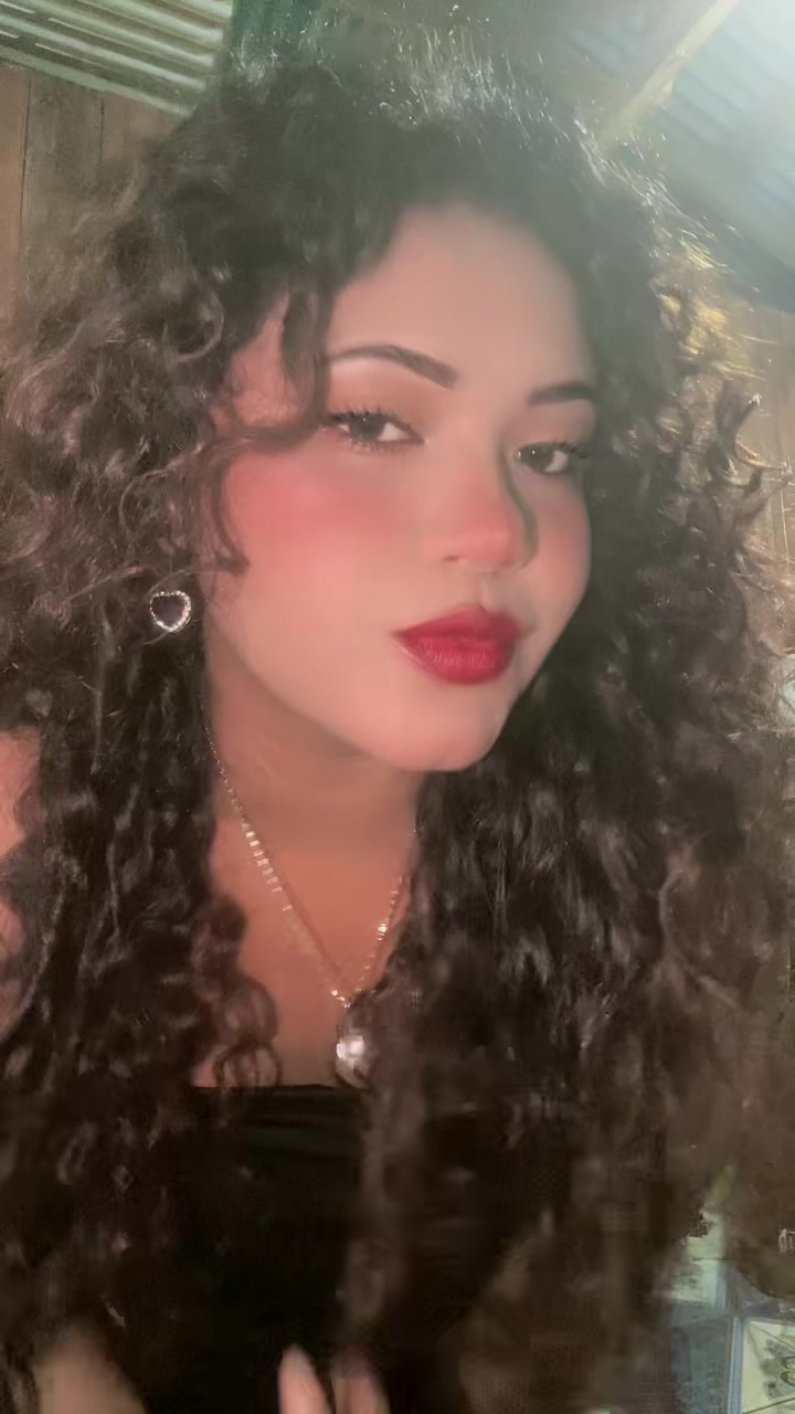 @Julissa🦋