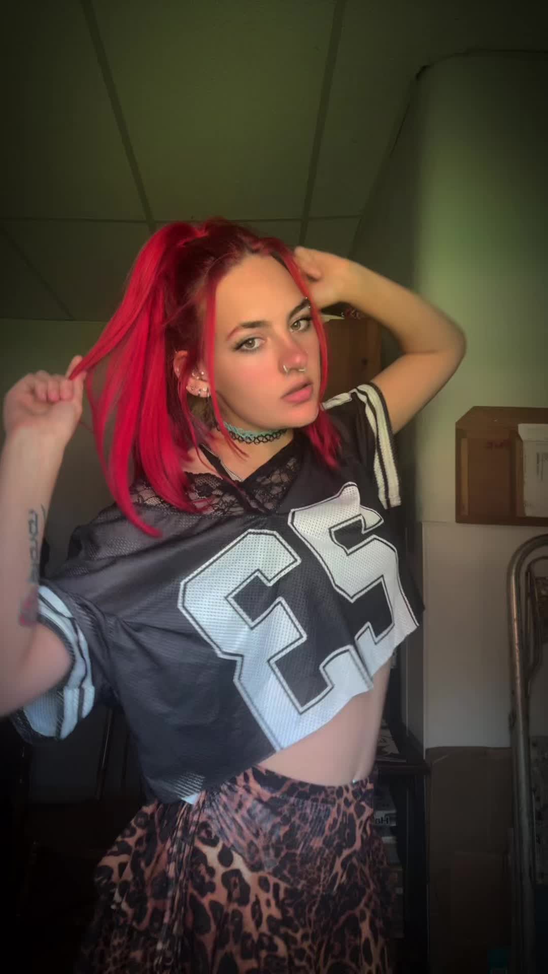 @𝕮𝖆𝖗𝖑𝖊𝖞 𝕭𝖚𝖑𝖑𝖔𝖈𝖐🧿