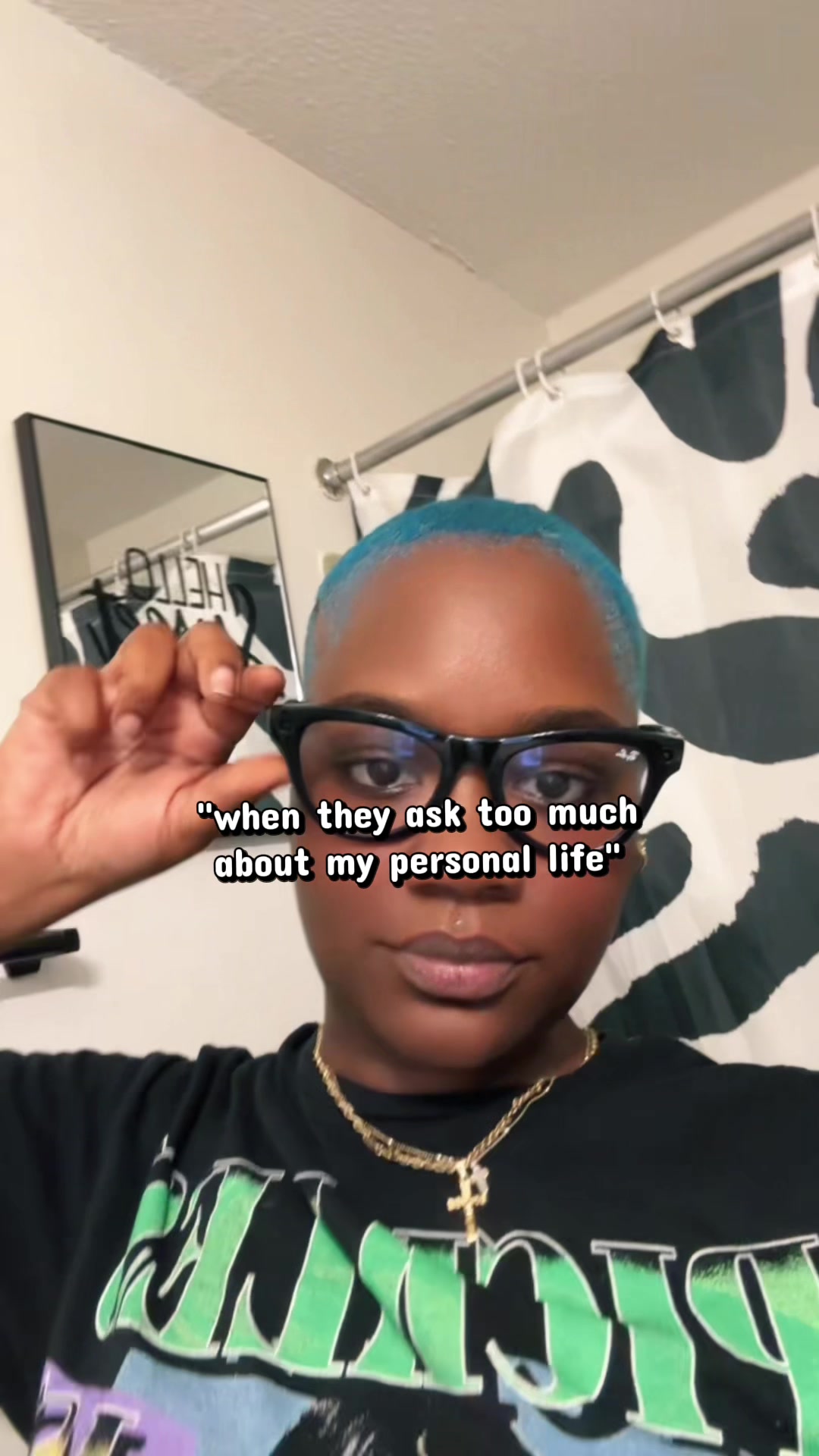 @50ShadesOfNia