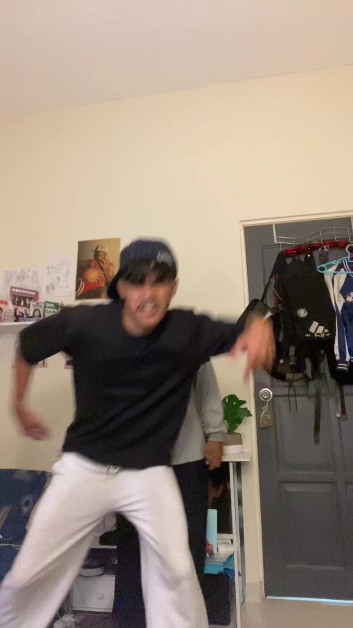 @4rmannnn_