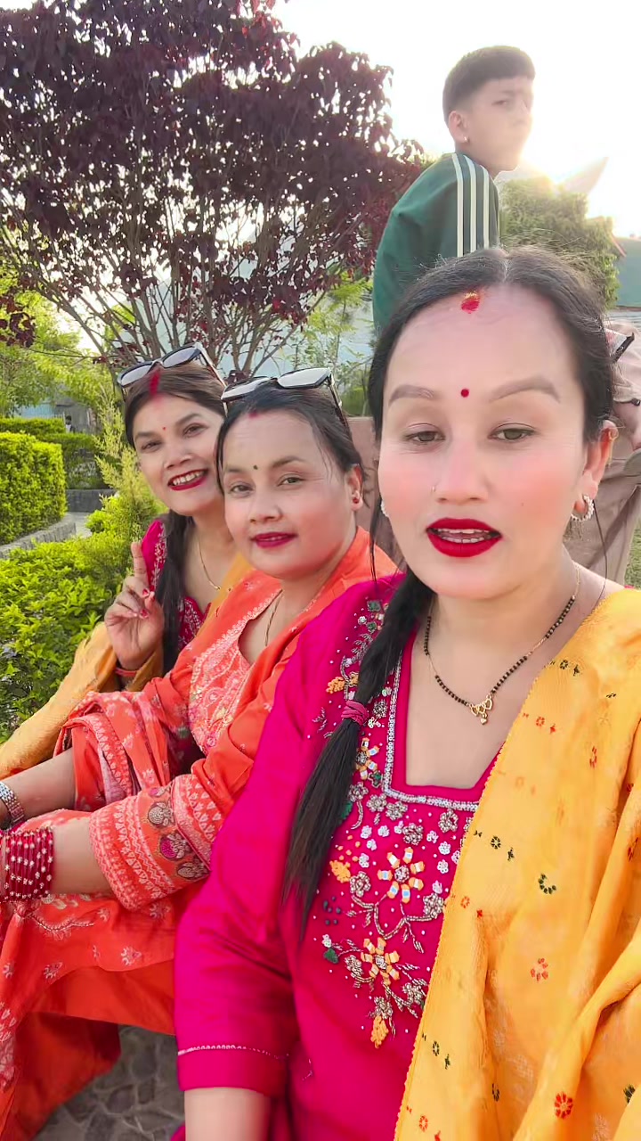 @Radha kc 🇳🇵❣️🇰🇷