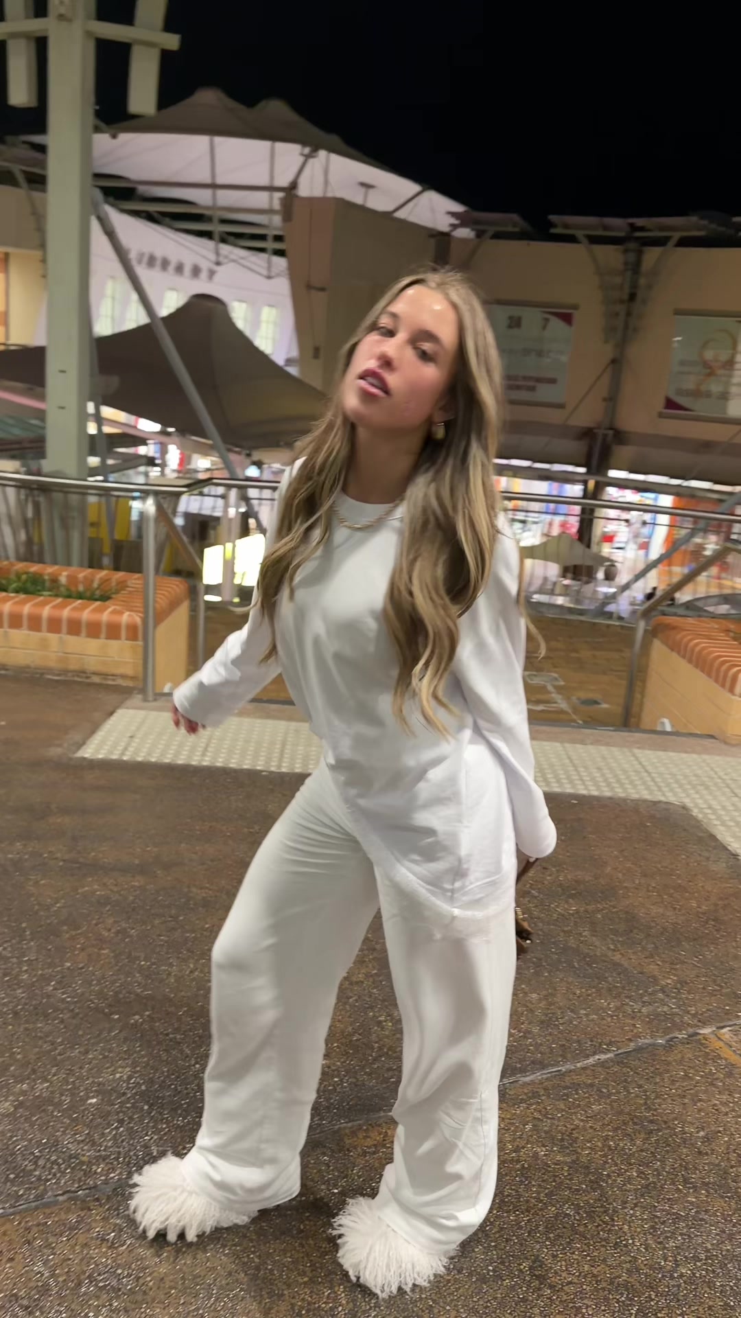 @Yana