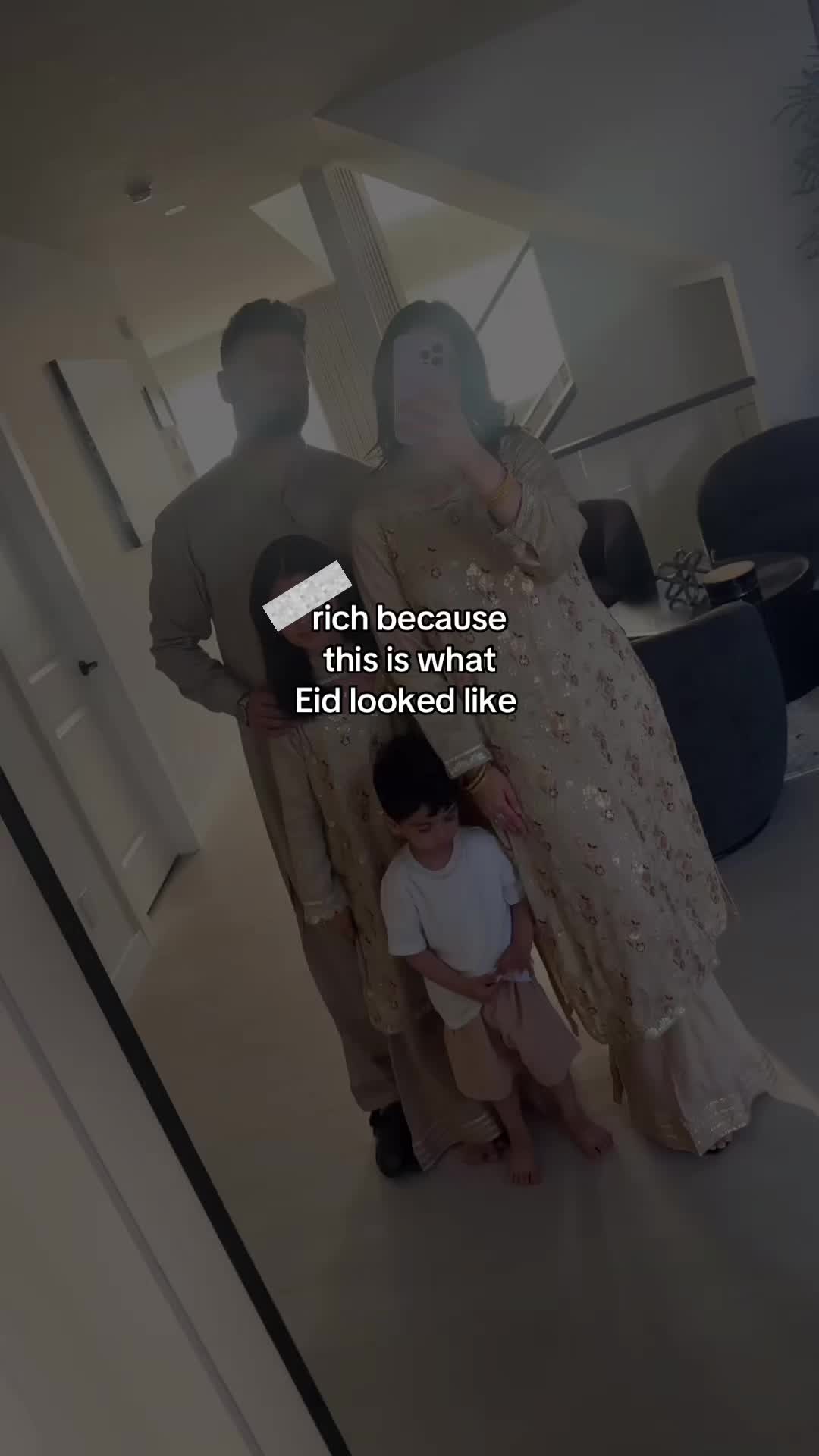 @HumaraQ