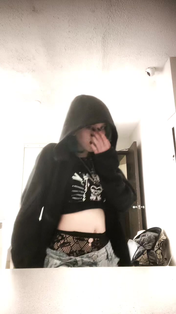 @lilwebz1111
